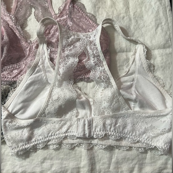 4 Lace Felina Bras Sz M - Picture 5 of 6